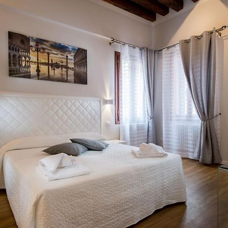 Ca' Giusta Hotel Venice Exterior photo