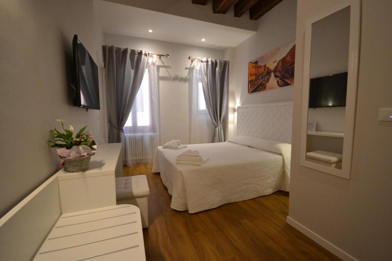 Ca' Giusta Hotel Venice Exterior photo